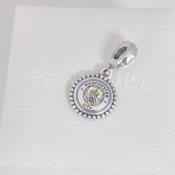 Pandora Manchester City Crest Exclusive Dangle Charm S925 Silver with box - Picture 6 of 8